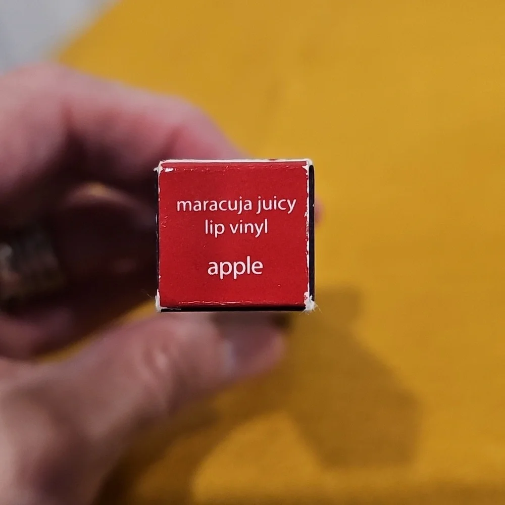 Tarte Maracuja Juicy Lip Vinyl - Apple-New in Box $27 retail